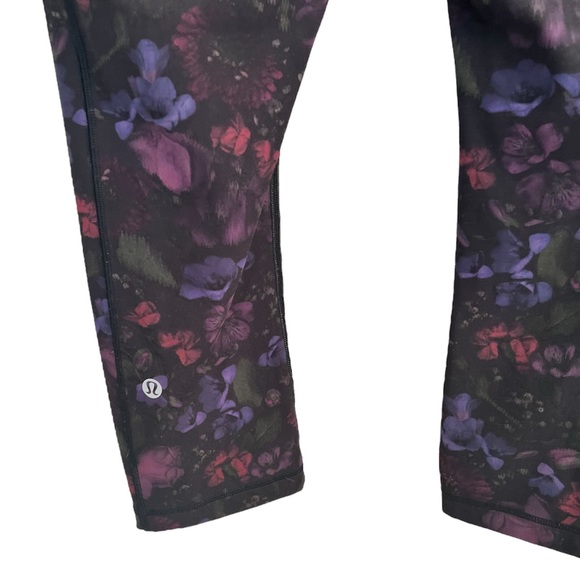 LULULEMON | Frozen flourish tights size 6 - Picture 4 of 6